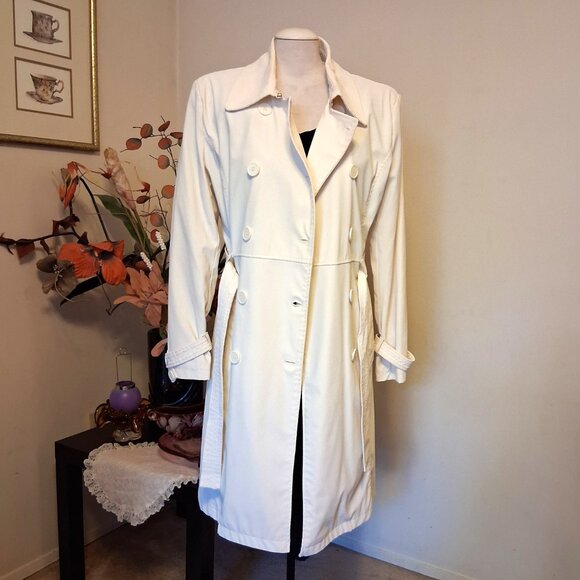 Preowned Majora White Lined Double Breasted Classic Long  Belted Trench Coat - Picture 3 of 10